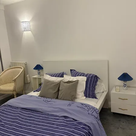 Maison Des Compagnons Appartement Val-de-Reuil